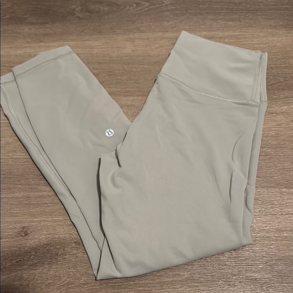 Lululemon Wunder Train Leggings 28”